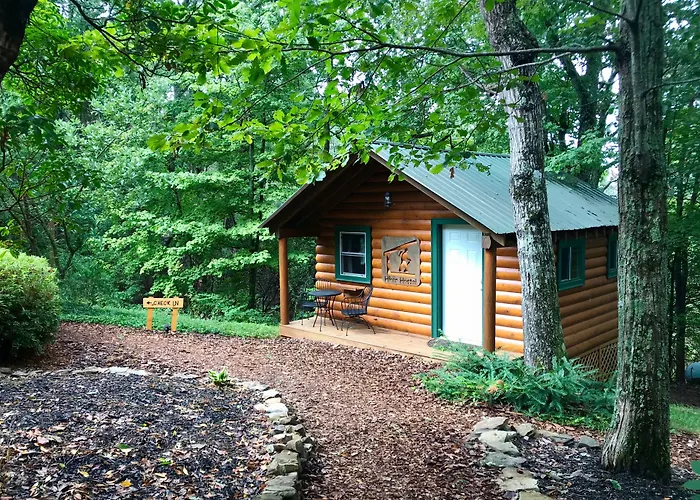 Barefoot Hills Hotel Dahlonega