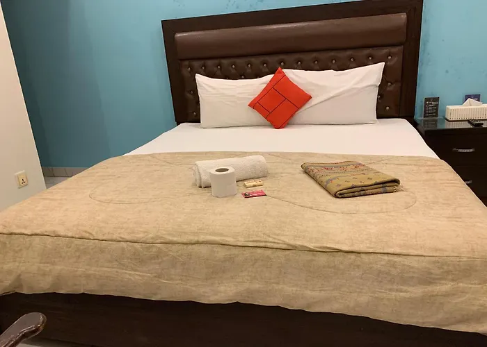 Goho Rooms Badar Karachi