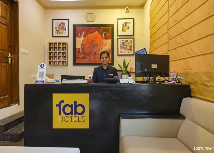 Fabhotel All In One Saltlake - Opp Bj Market Complex Kolkata