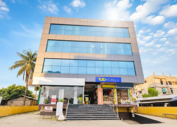 Fabhotel Penthouse - A K Dev Road Guwahati