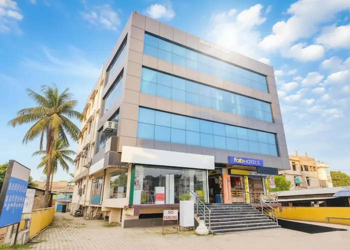 Fabhotel Penthouse - A K Dev Road Guwahati