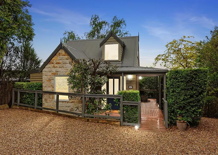 Two Truffles Cottage Accommodation Yarra Glen