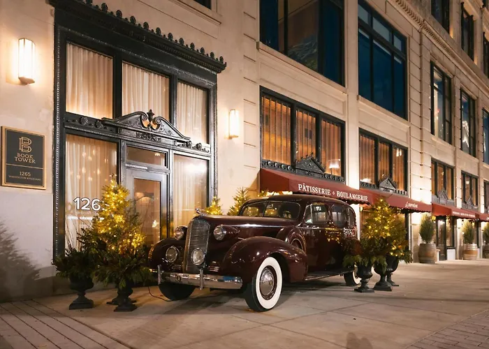 Hotel Roost Detroit