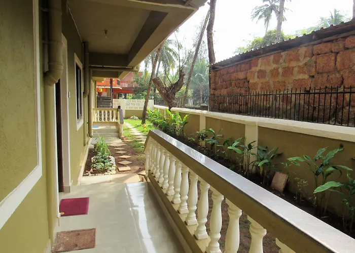 Oyo 22217 Tgf Dream Hotel Betalbatim