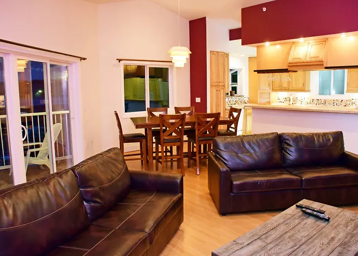 Longliner Lodge And Suites Sitka