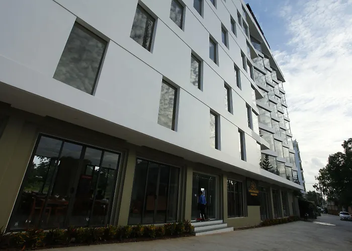 Golden Daisy Hotel Phú Quốc