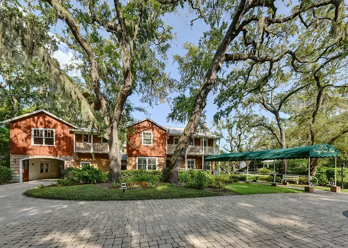 The Grey Owl Inn St. Simons Island