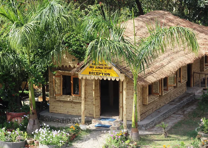 Eden Jungle Resort Sauraha