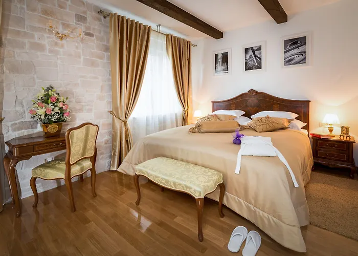 Priska Heritage Rooms (Adults Only) Split