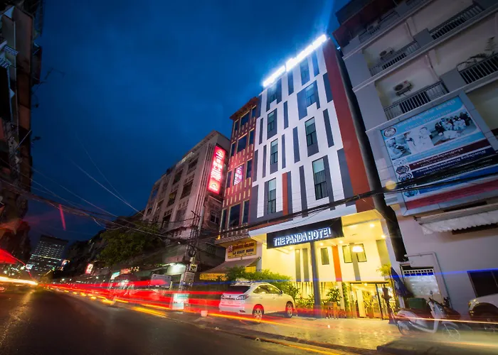 De Hotel Phnom Penh