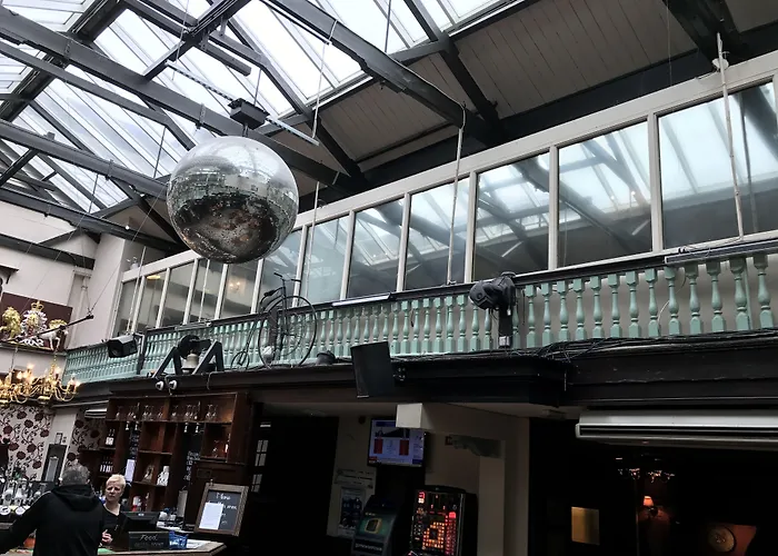 The Royal Victoria And Bull Hotel Dartford