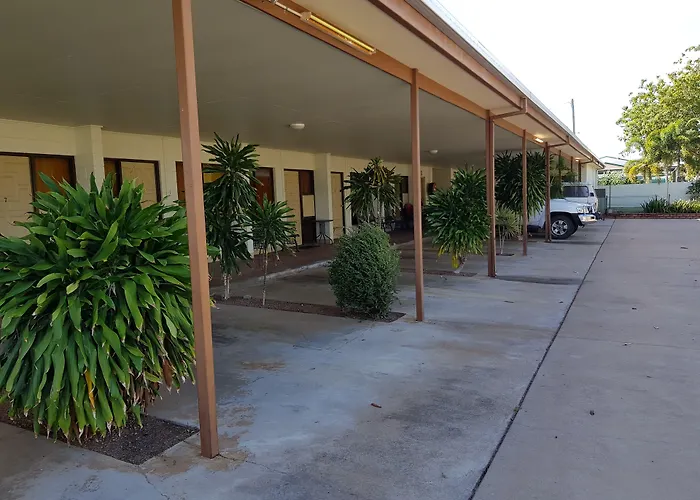Commercial Hotel Charters Towers