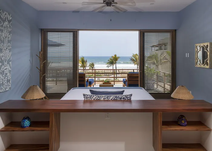 Marea Beachfront Villas Zihuatanejo