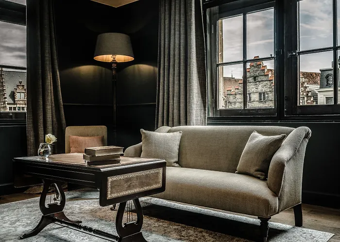 1898 The Post Hotel Gent