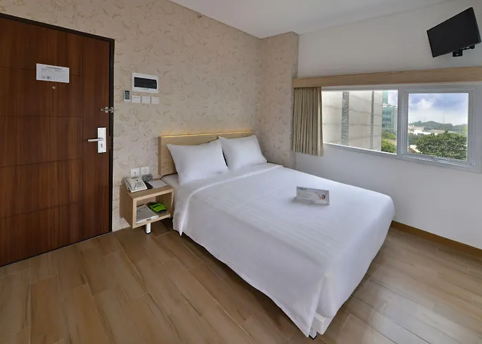 Whiz Hotel Falatehan Jakarta