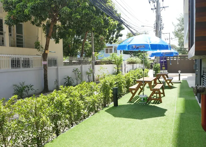 Q Space Residence กรุงเทพมหานคร