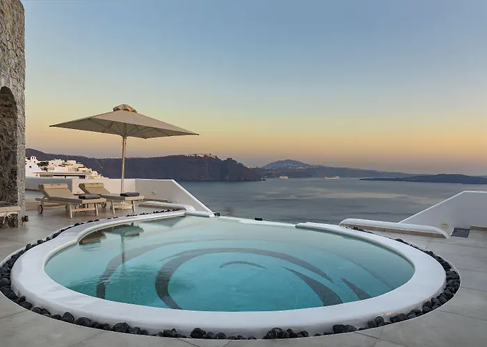 Santorini Secret Premium Hotel Oia 
