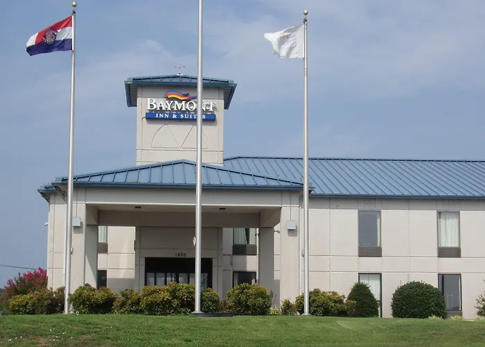 Baymont By Wyndham West Plains Hotel