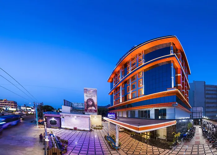Hotel Benzz Park Vellore