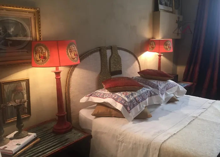 La Maison Rousseau Chambre d'hôtes Nîmes