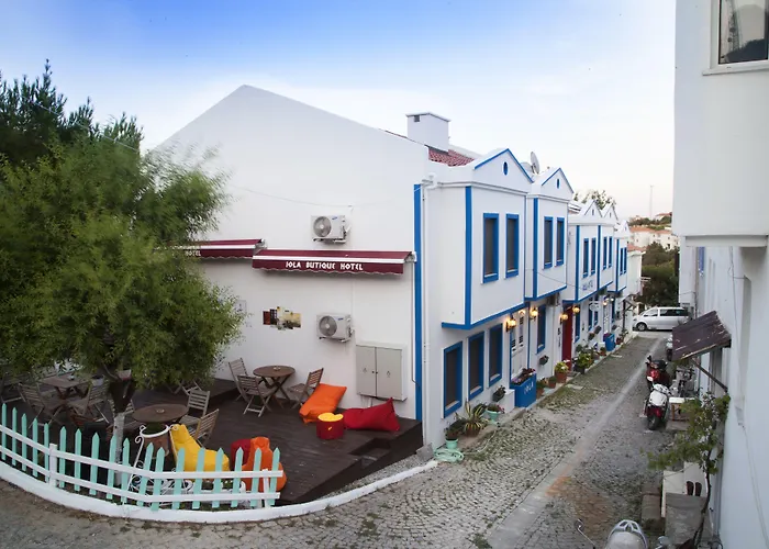 Iola Hotel Bozcaada