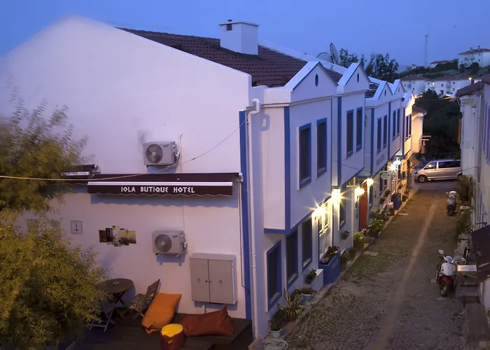Iola Hotel Bozcaada