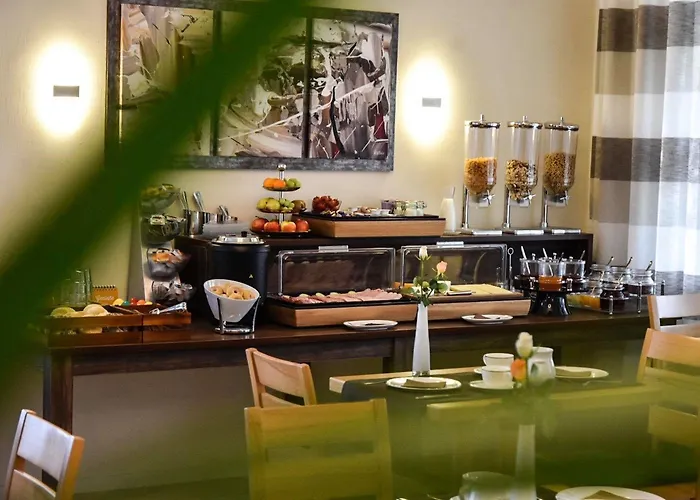 Martins Klause Airport Messe Hotel - Free Parking - Self Check-In Available Leinfelden-Echterdingen
