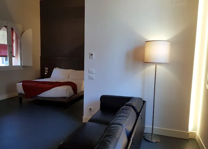Almarossa Aparthotel Bologna