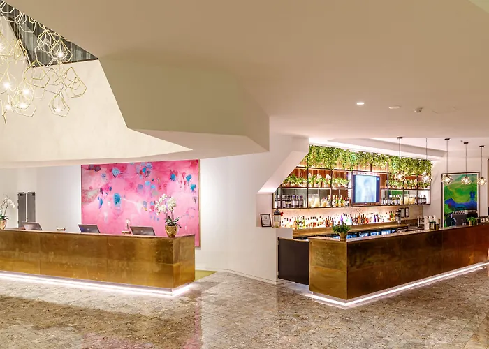 Eatons Hill Hotel Brisbane