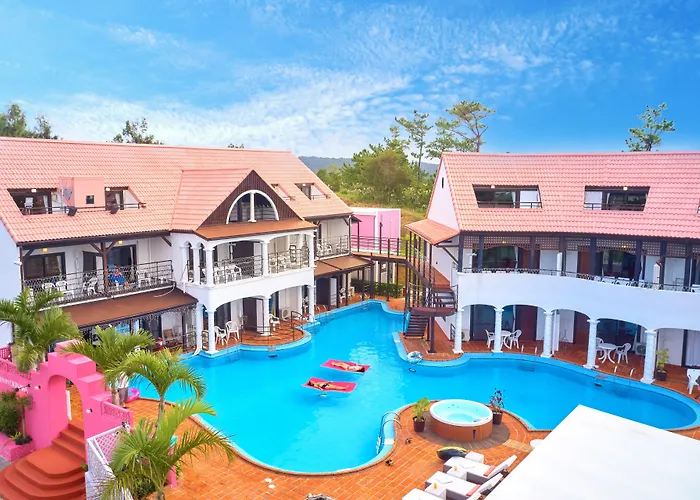 The Pool Resort Okinawa Onna