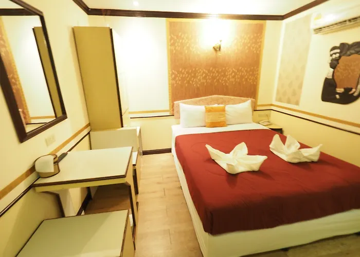 Honey House1 Hotel กรุงเทพมหานคร