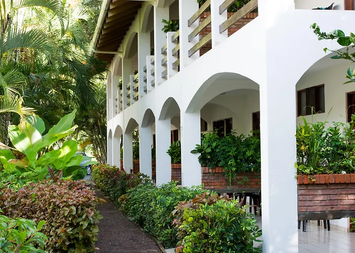 Hotel Pochote Grande Jacó