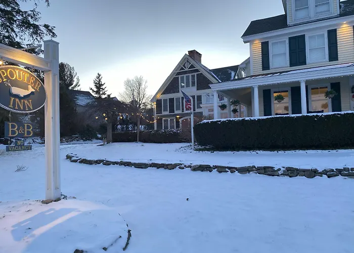 Spouter Inn Bed & Breakfast Lincolnville
