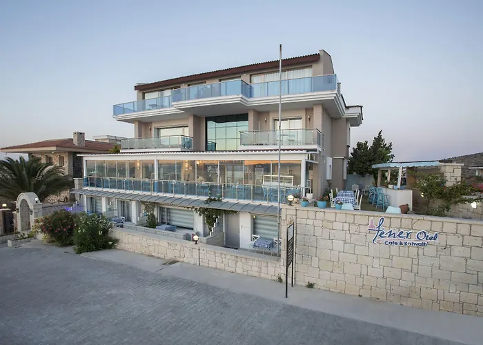 Fener Hotel Cafe & Kahvalti Çeşme