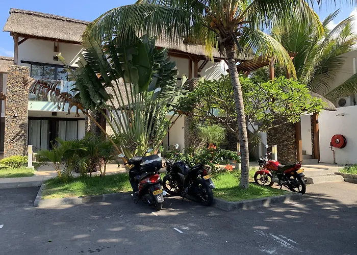 Toparadis Guest House Pereybere Beach