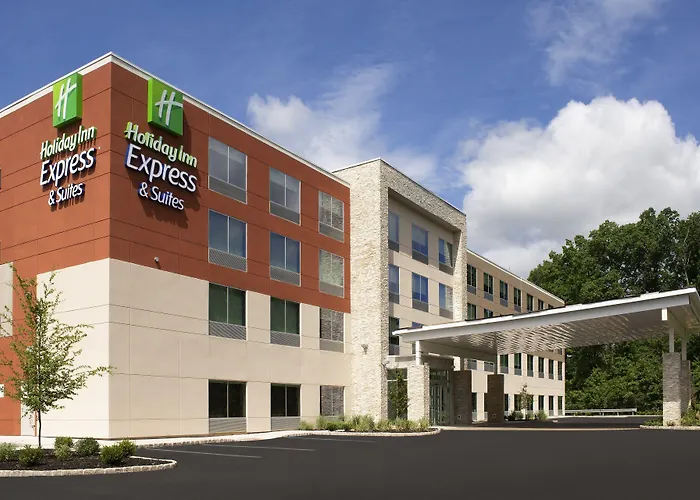 Holiday Inn Express & Suites - North Brunswick By Ihg