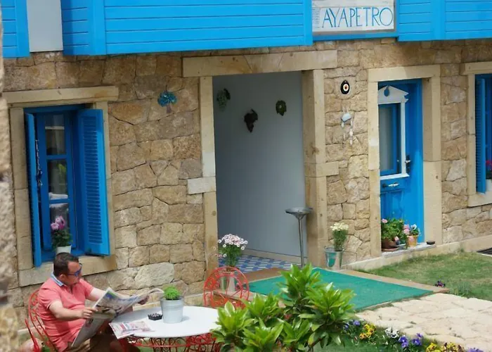 Ayapetro Hotel Bozcaada