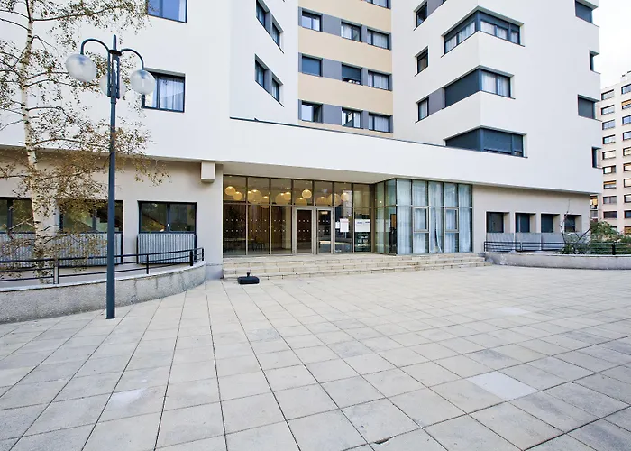 Sejours & Affaires Paris-Davout Apart otel