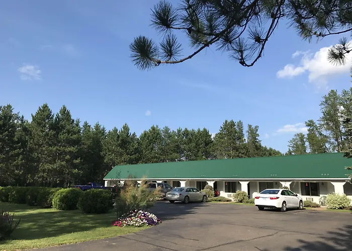 Northwoods Motel Hayward