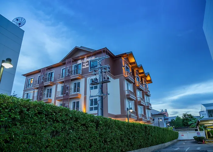 The Signature Hotel @ Thapae Chiang Mai
