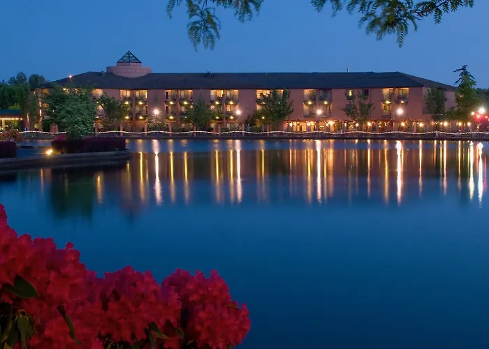 Century Hotel Tualatin