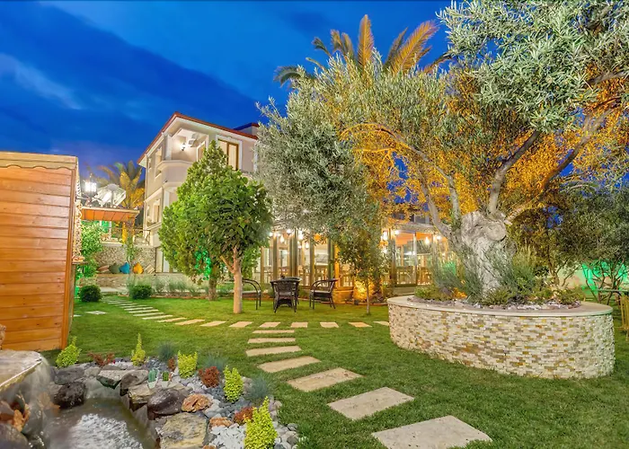 Cunda Özerbey Konağı Otel Ayvalı