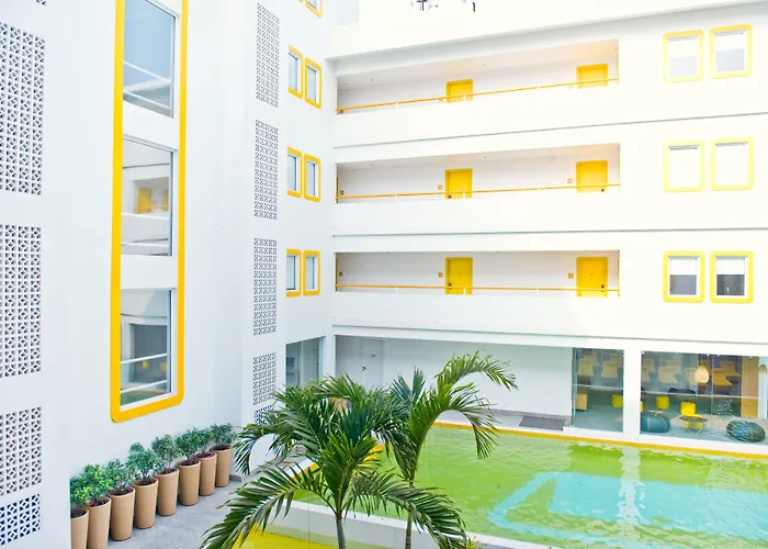 Bloom Hotel - Calangute