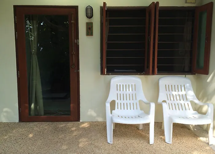 Fern House Retreat Hotel Chalong