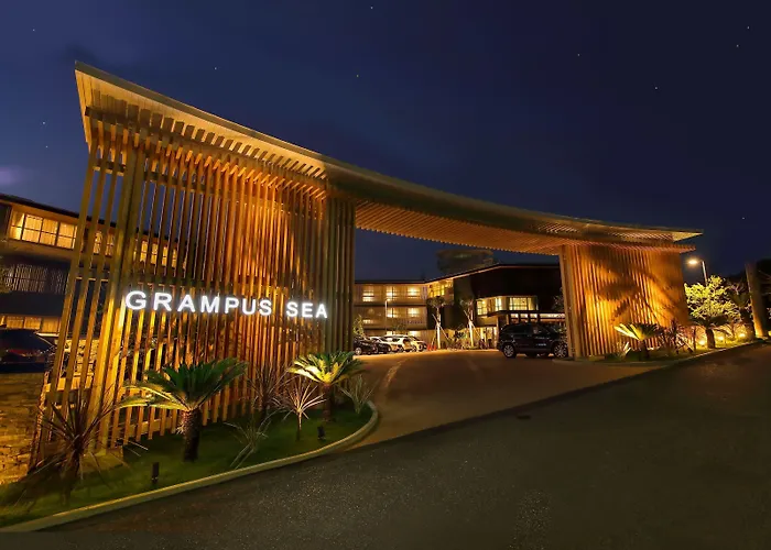 Grampus Sea Hotel Shirahama