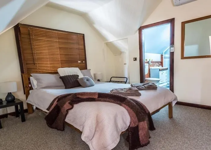 Gold Mine Guest House And Cafe Nundle