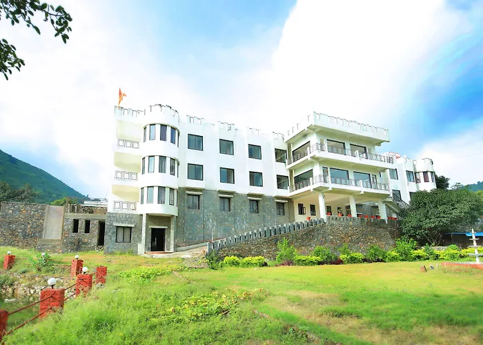 Rang Bhawan Inn- A Lake View Hotel Kumbhalgarh