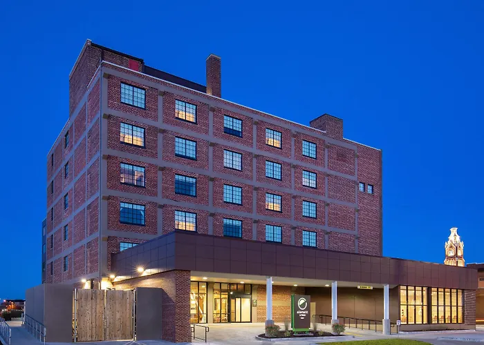 Element Moline Hotel