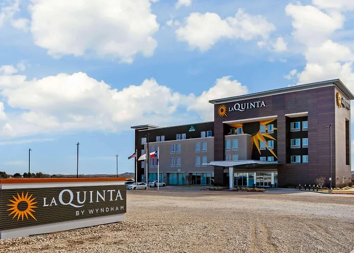La Quinta By Wyndham Sweetwater East Hotel