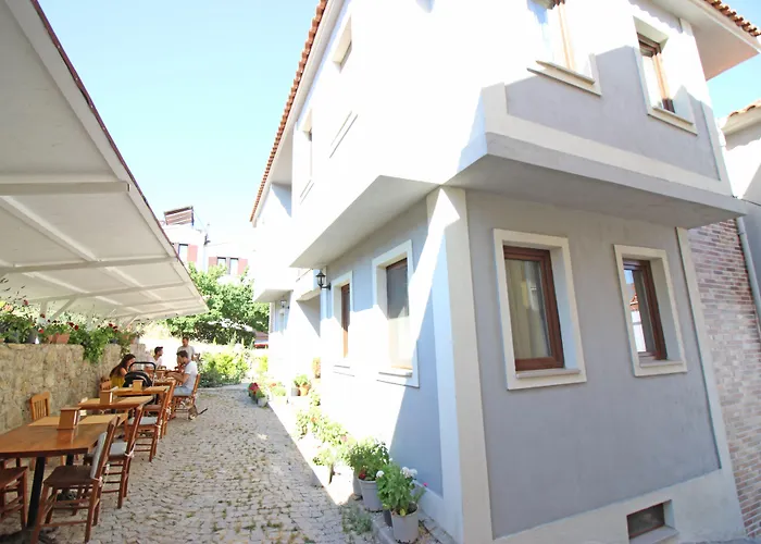 Tenedion Otel Bozcaada
